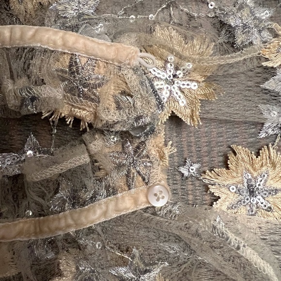 BNWOT Badgley Mischka Cape - Picture 5 of 11